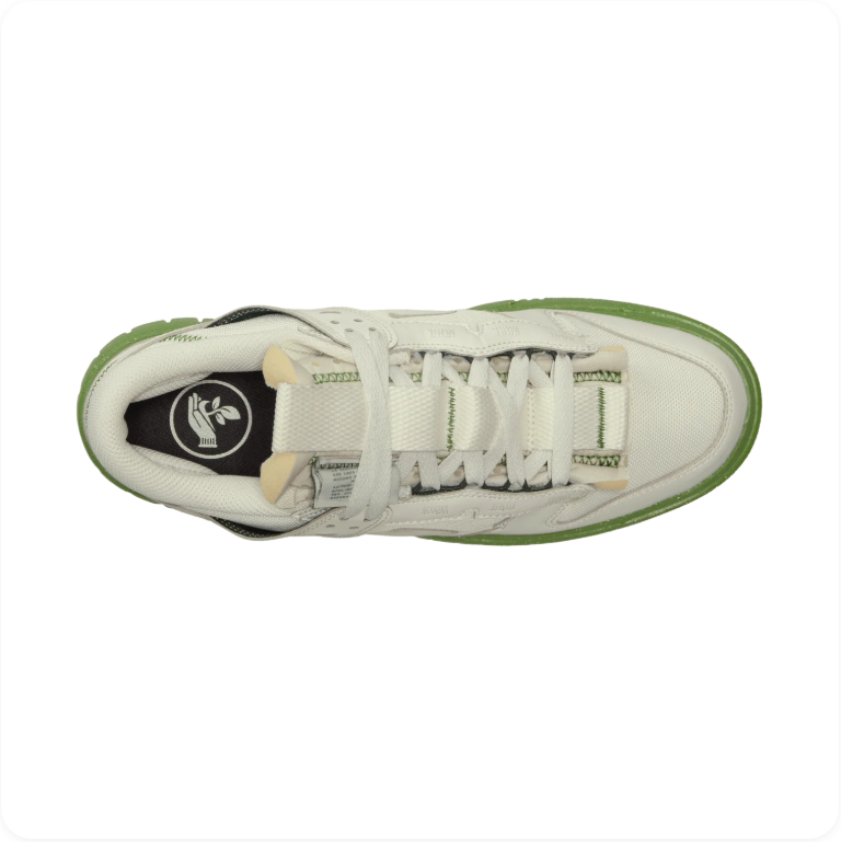 Nike Dunk Low Olive Aura – Top-down view showing sustainability insole