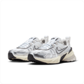 Nike V2K Run 'White/Metallic Silver' – Silver/White Y2K Runner Low-Top Sneakers