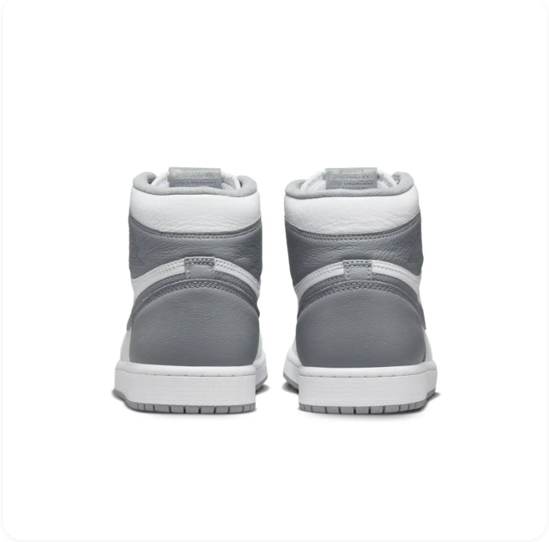 Air Jordan 1 Retro High OG 'White/Stealth Grey' – Classic Leather High-Top Basketball Sneakers