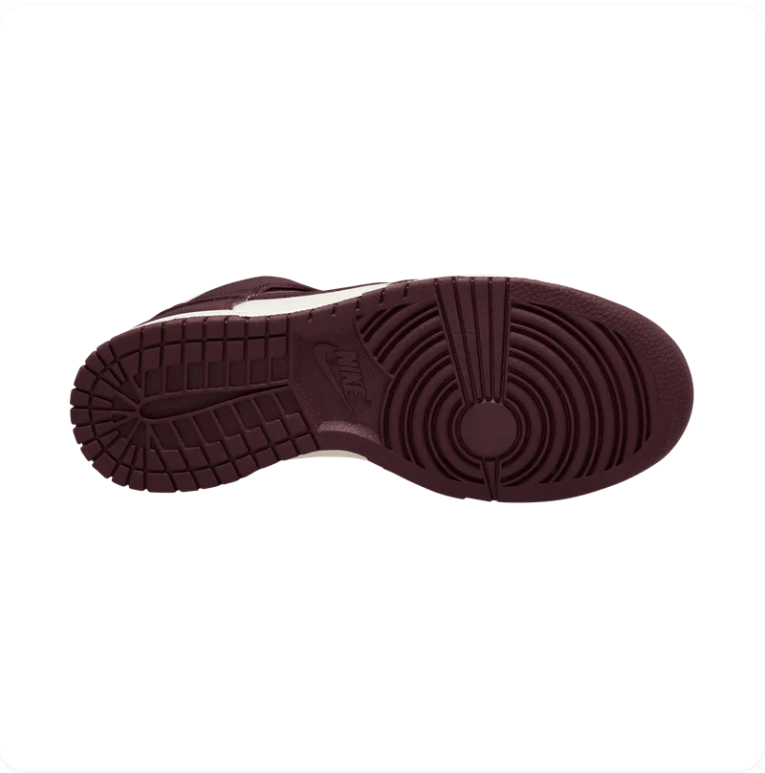 Nike Dunk High 'Sail/Velvet Brown' – Cream & Dark Brown High-Top Sneakers